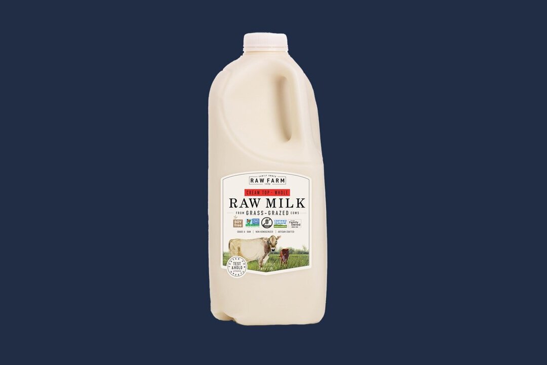 Florida Health Officials Investigate Raw Milk Outbreak