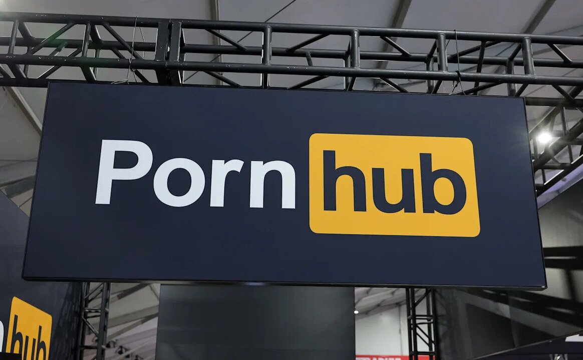 Florida Sues Pornography Companies Over Child Protection Concerns