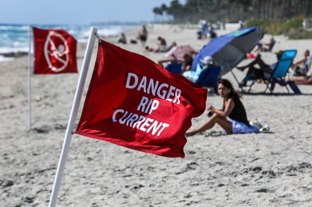 Nearly 200 Swimmers Rescued from Florida Rip Currents