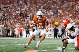 Florida Prepares to Host Texas in College Football Clash