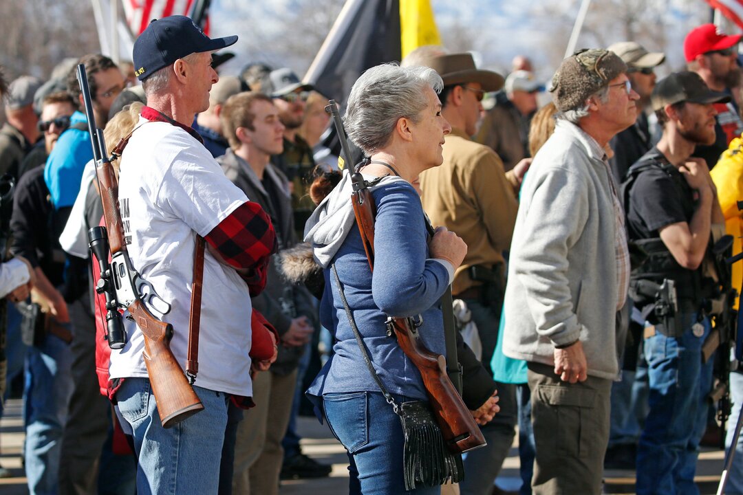 Florida Debates Open Carry Laws and Retail Policies