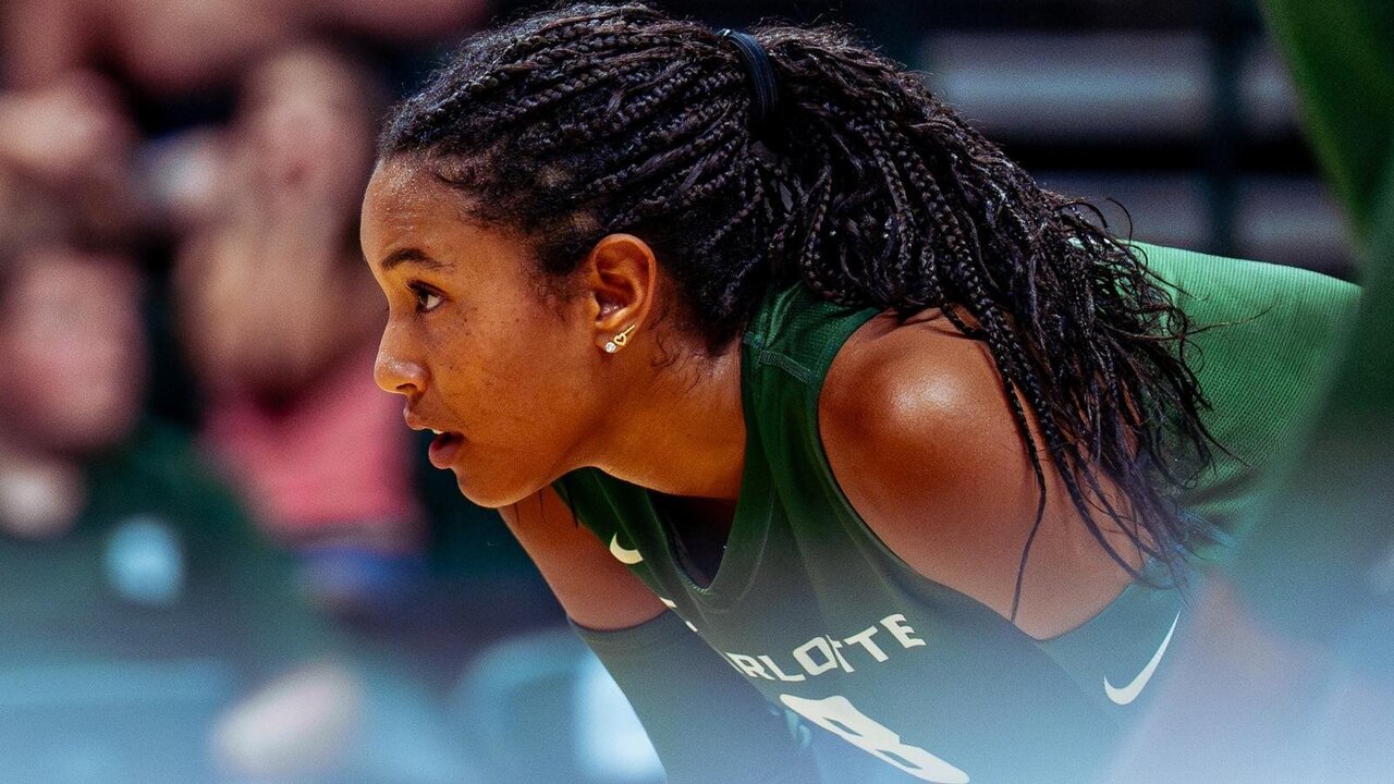 Charlotte Falls to South Florida in Straight Sets
