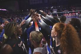 Florida Volleyball Falls to Kentucky in Five-Set Thriller