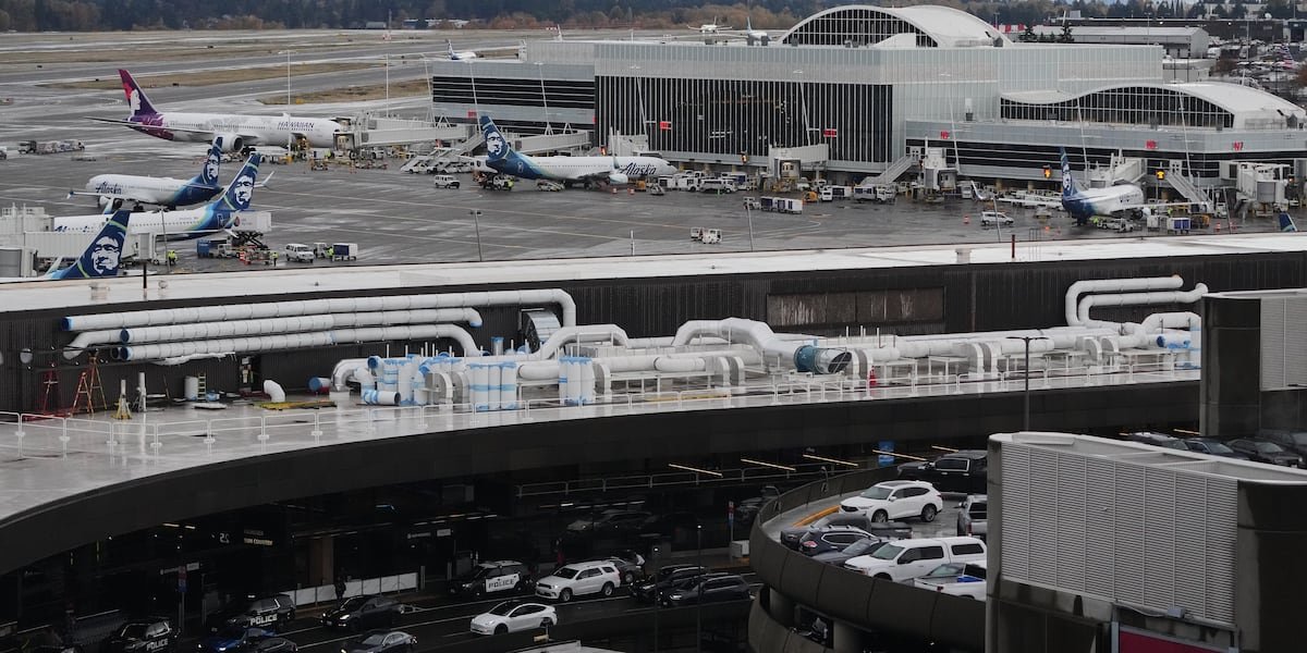 Alaska Airlines Sees No Holiday Disruptions Despite Jet-Fuel Pipeline Leak Near Seattle