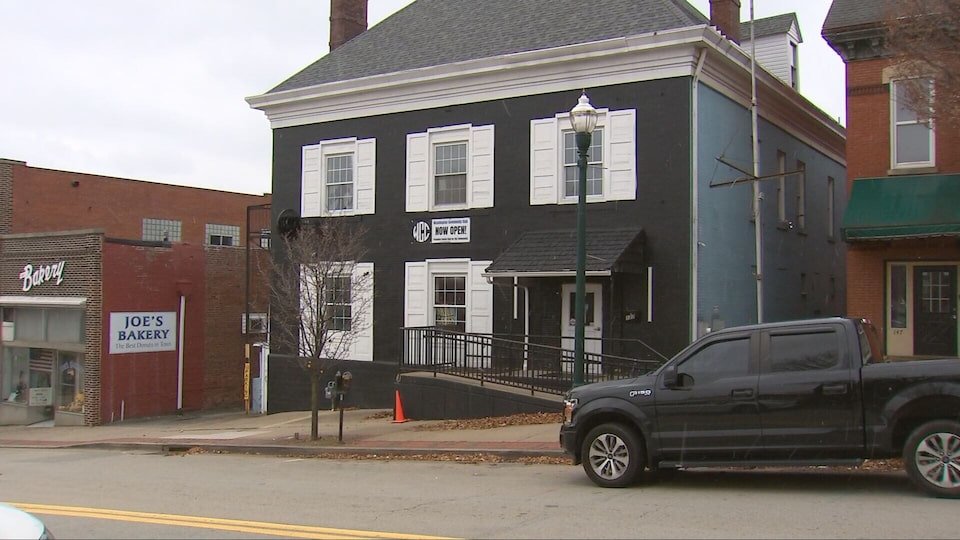 Police Probe Shooting Outside Washington, Pennsylvania Community Club as Mayor Urges Public Help