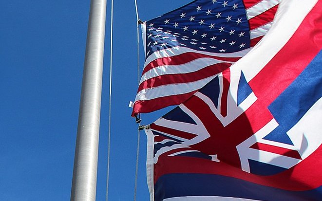 Hawaiʻi Lowers Flags to Half-Staff in Tribute to Victims of U.S. and Australia Shootings