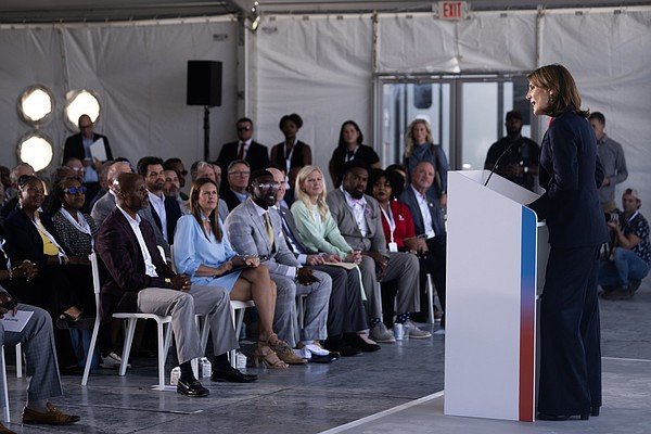 Arkansas Officials Warn Federal AI Policy Could Undermine State’s Robust AI Laws