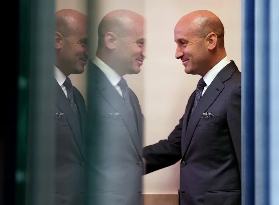 Trump Adviser Stephen Miller Asserts U.S. Entitlement to Greenland, Escalating Geopolitical Tensions