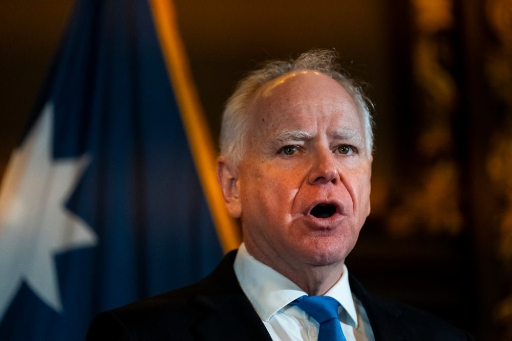 White House Signals Walz’s Exit Is Only First Step as Political Battle Intensifies