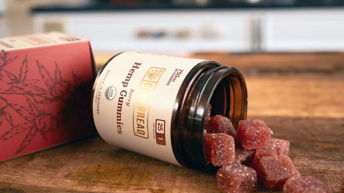 Joe Rogan’s Critique of Federal Hemp Restrictions Highlights Washington’s Regulatory Struggles