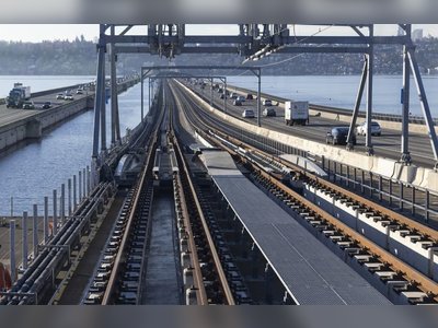 Seattle’s Light Rail Across Lake Washington Nears Service as Final Testing Advances