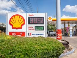 Washington Gas Prices Tick Up Slightly From Last Week as Seasonal Demand Rises