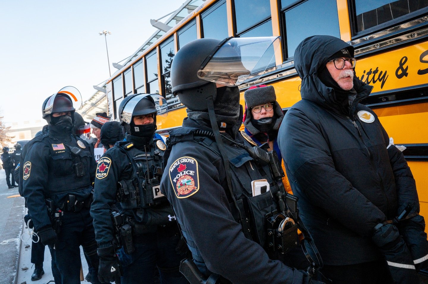 U.S. Federal Judge Orders Acting ICE Director to Appear in Court, Warns of Contempt