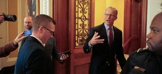 White House Moves to Prepare for Brief Government Shutdown as Congress Seeks Swift Resolution