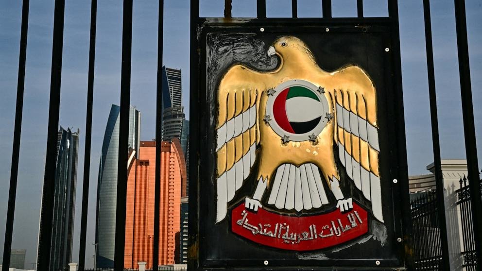 White House Confronts Scrutiny Over UAE Royal’s Stake in Trump Family’s Crypto Firm