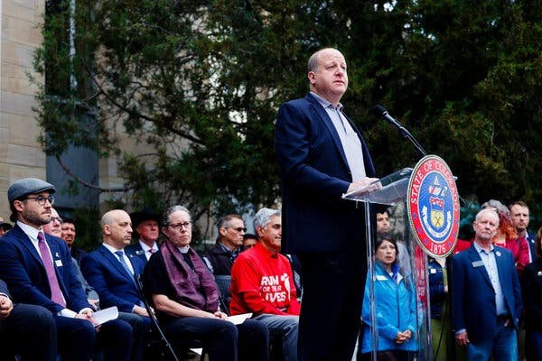 Trump Hosts Republican Governors at White House in Closed-Door Strategy Session