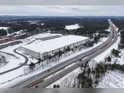 New Congressional Bill Seeks to Limit Federal Expansion of ICE Detention Warehouses