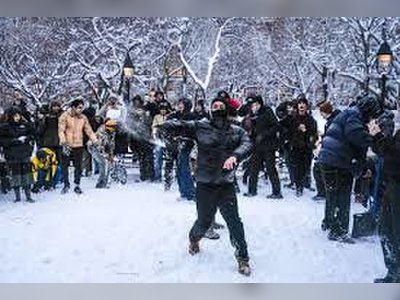 ‘Snowball-Gate’ in Washington Square Park Escalates Tensions Between Zohran Mamdani and NYPD