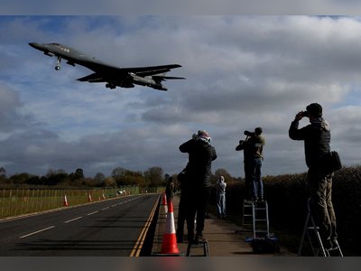 United Kingdom Authorizes US Strikes from British Bases as Iran Threatens Key Shipping Routes