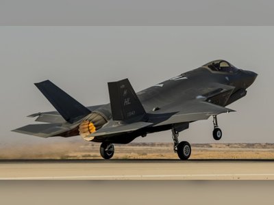 Trump Announces Approval of F-35 Fighter Jet Sale to Saudi Arabia