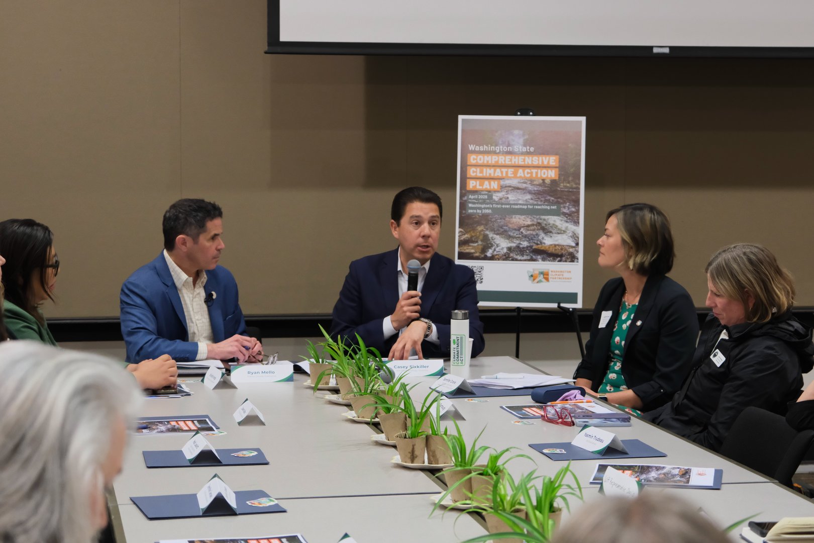 Washington Unveils Climate Action Plan Linking Emissions Cuts With Economic Growth