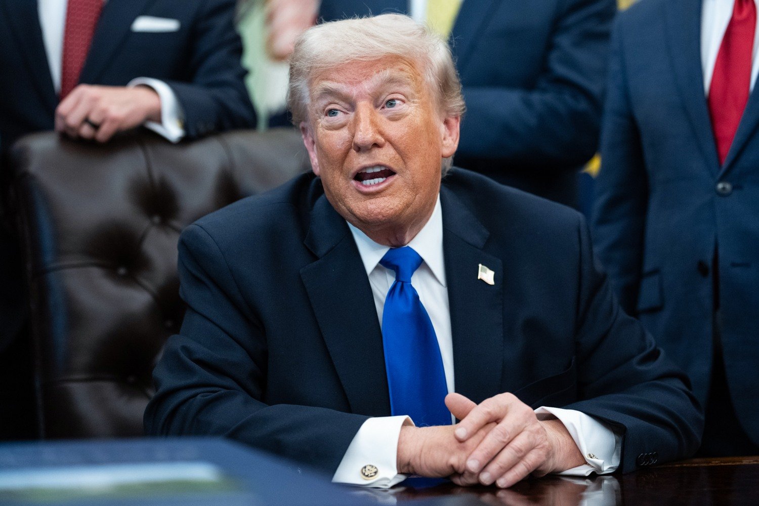 White House Navigates Iran Policy Without Congress as Political Pressure Intensifies