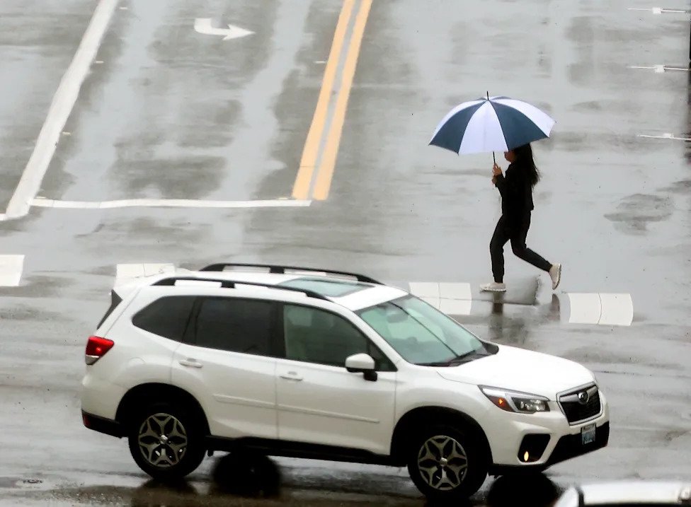 Rain and Thunder Set to Return as Washington Faces Unsettled Weather Pattern