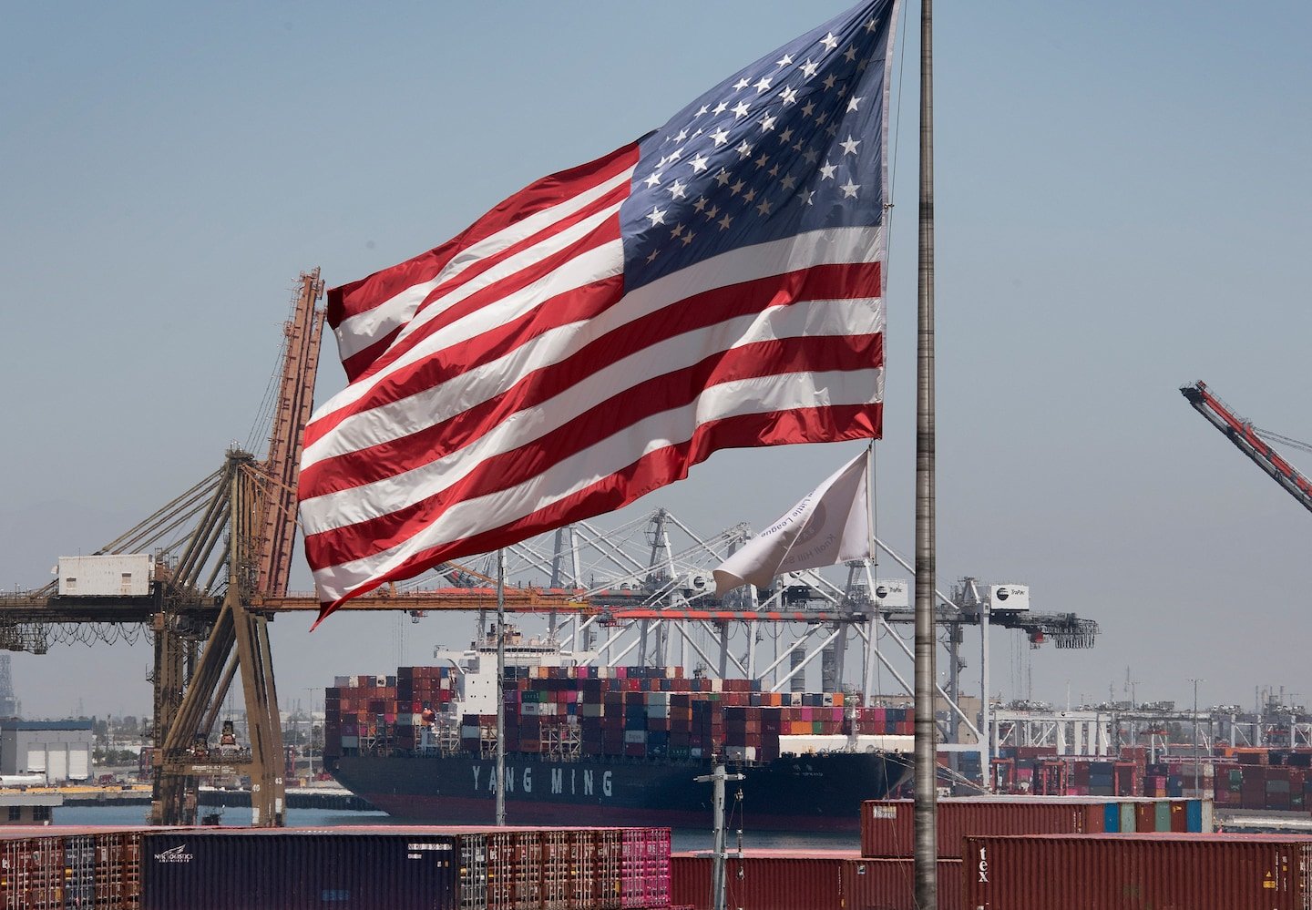 Trump Shifts From Economic Confrontation to Managed Coexistence With China