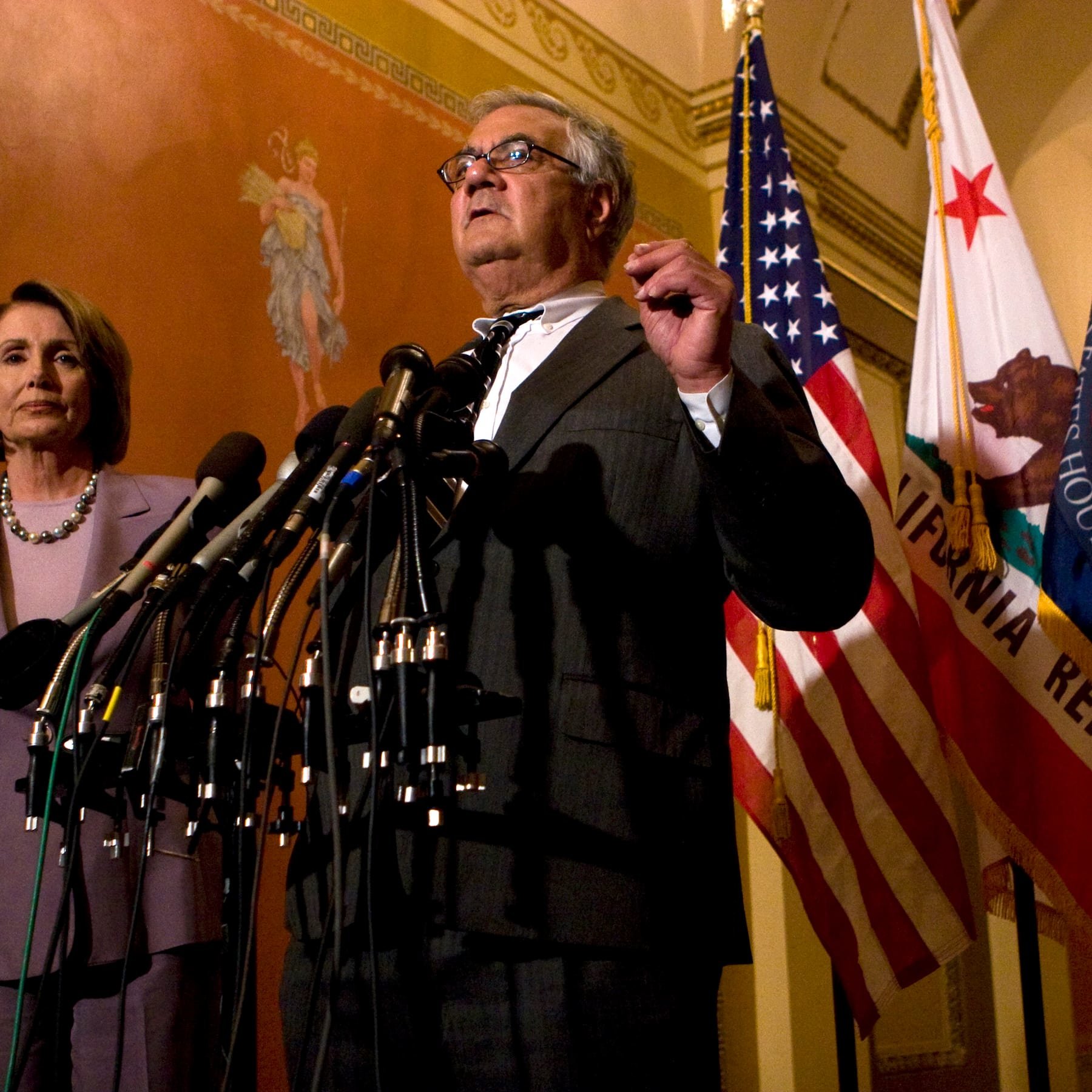 Barney Frank, Key Architect of Modern U.S. Financial Reform, Dies at 86