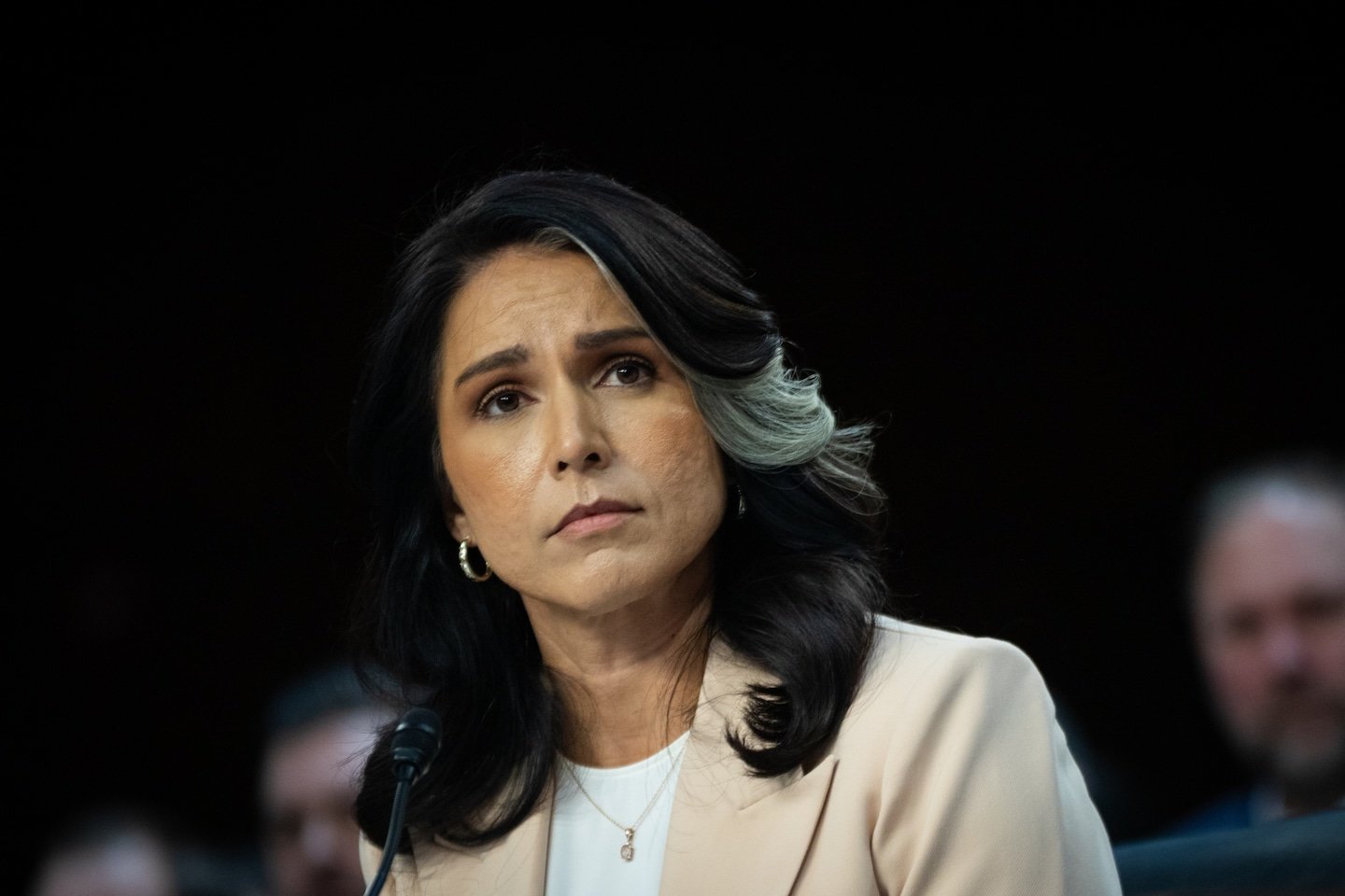 Tulsi Gabbard Steps Down as Director of National Intelligence Amid Political and Intelligence Community Tensions