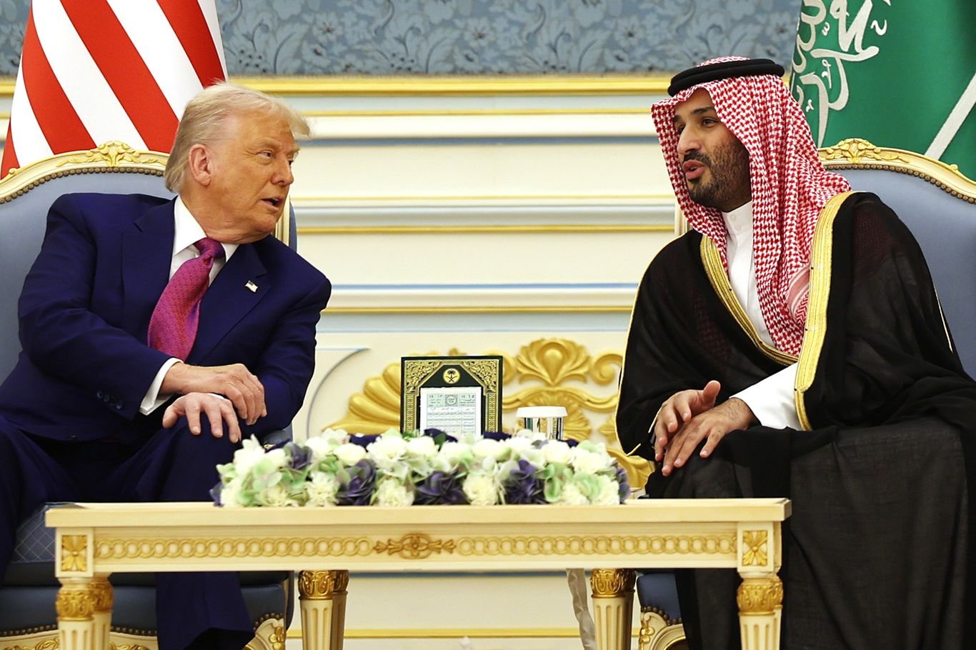 Trump Pushes Post-War Diplomatic Chain Linking Iran Deal to Expanded Israel Normalization